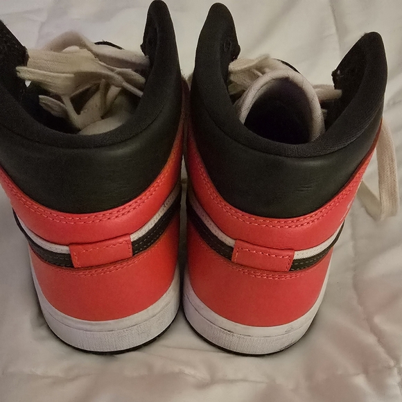 Jordan's - Picture 3 of 7